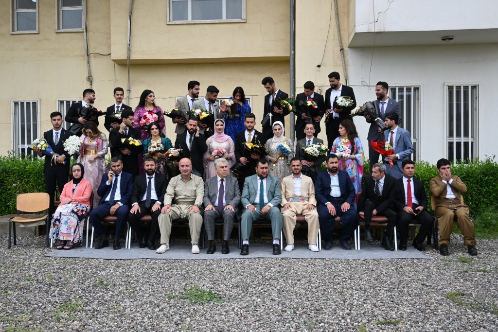 Photo of graduates of Khabat Technical Institute 21/4/2